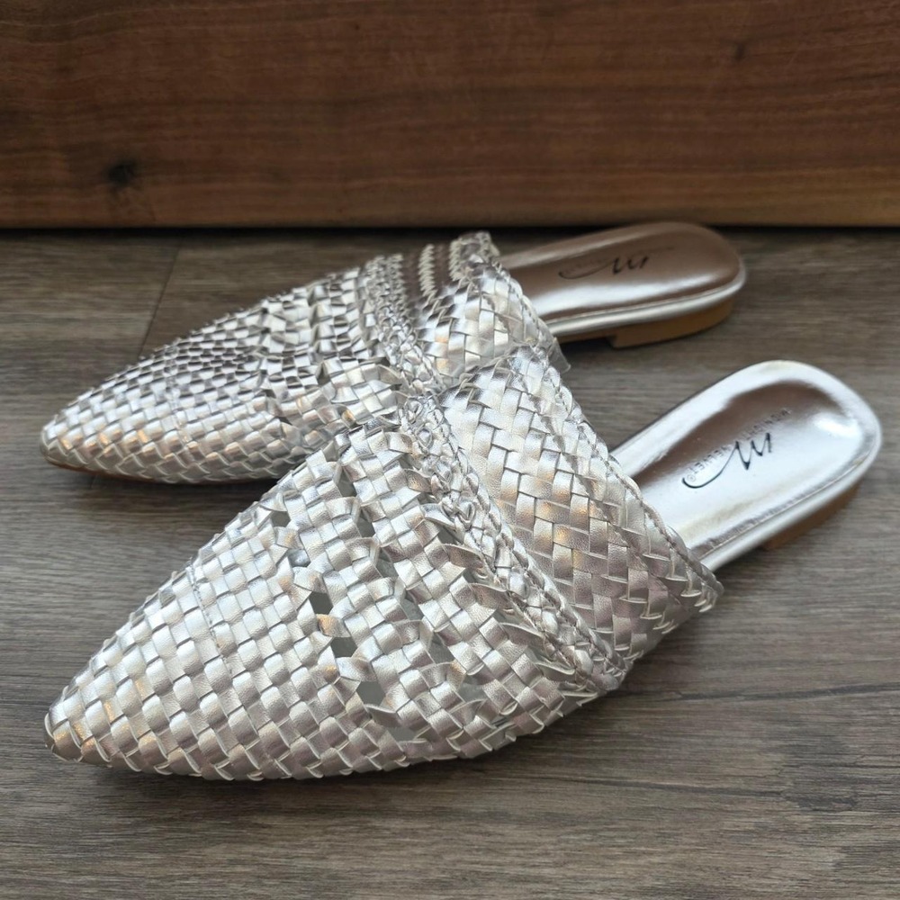 Midnight Velvet Silver Woven Pointed Toe Mules Metallic Flats 9 Wide